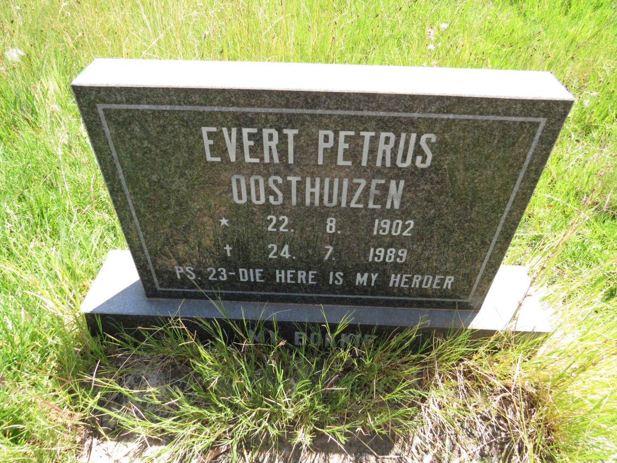 OOSTHUIZEN Evert Petrus 1902-1989