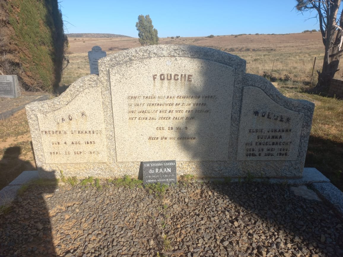 FOUCHE Frederik Gerhardus 1893-1944 & Elsie Johanna Susanna ENGELBRECHT 1890-1966 :: DU RAAN Elsie Johanna Susanna 1929-1995_1 