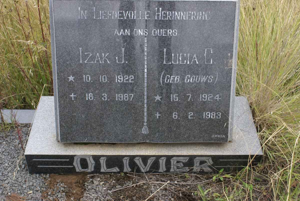 OLIVIER Izak J. 1922-1987 &amp; Lucia C. GOUWS 1924-1983