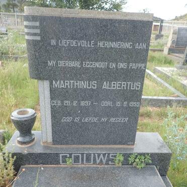 GOUWS Marthinus Albertus 1897-1959 &amp; C.J.F. 1904-1988 