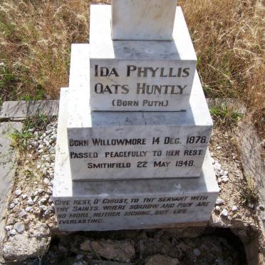 HUNTLY Ida Phyllis Oats nee PUTH 1878-1948