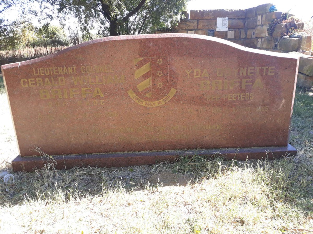 BRIFFA Gerald William 1910-1986 &amp; Yda Doynette nee PEETERS 1916-1995