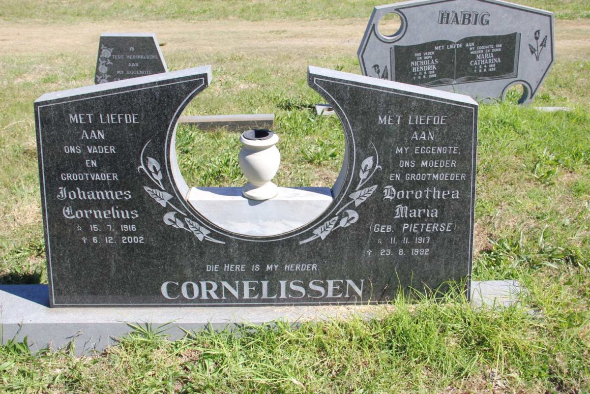 CORNELISSEN Johannes Cornelius 1916-2002 &amp; Dorothea Maria PIETERSE 1917-1992