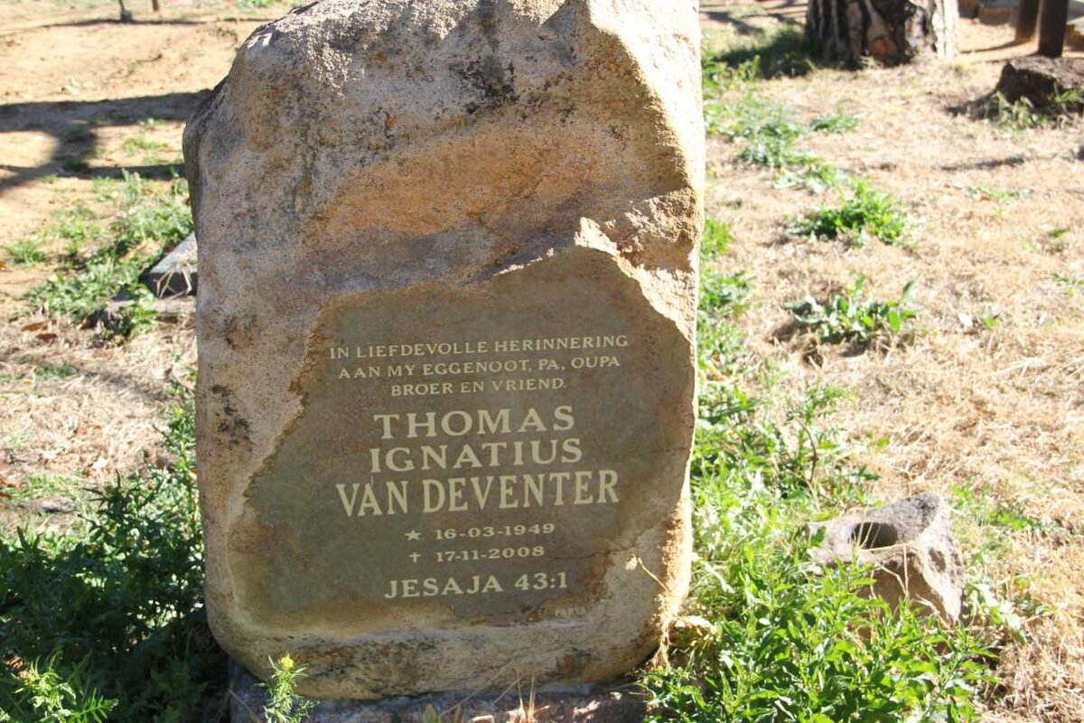 DEVENTER Thomas Ignatius, van 1949-2008