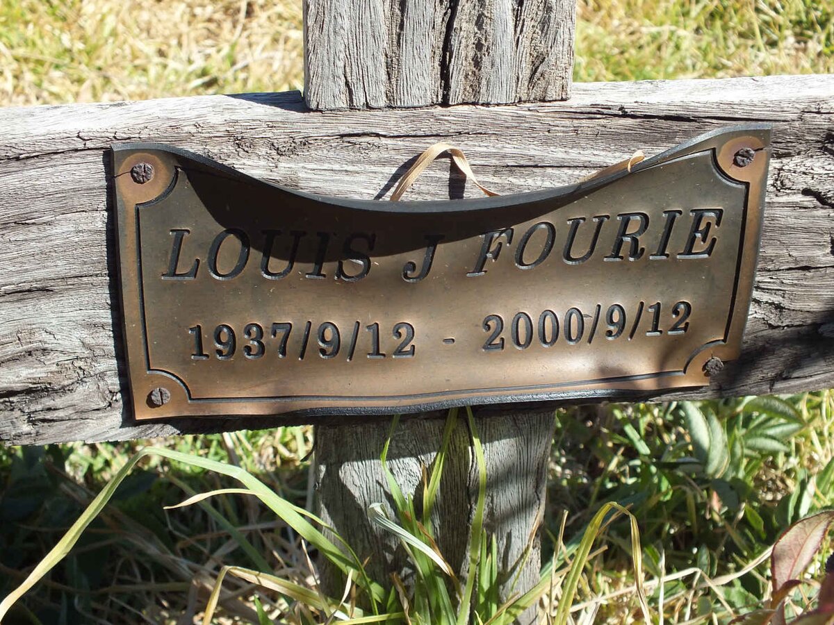FOURIE Louis J. 1937-2000