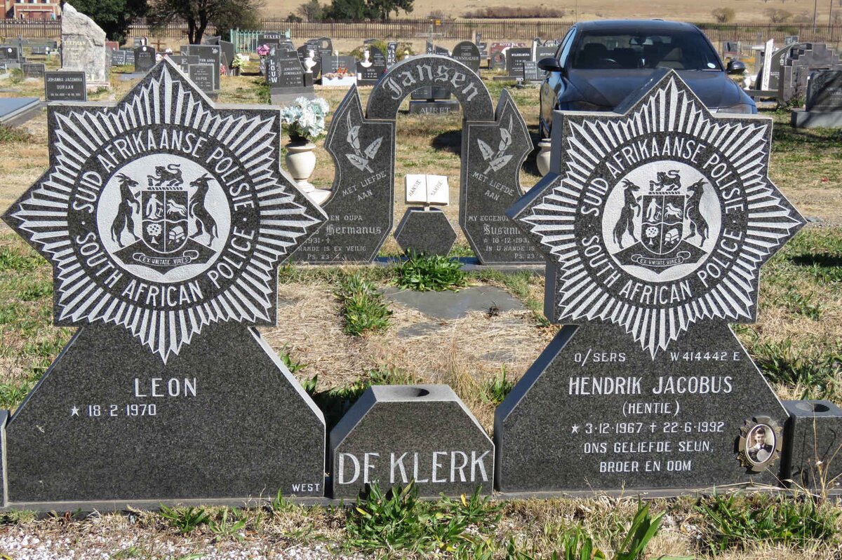 KLERK Hendrik Jacobus, de 1967-1992 :: DE KLERK Leon 1970-