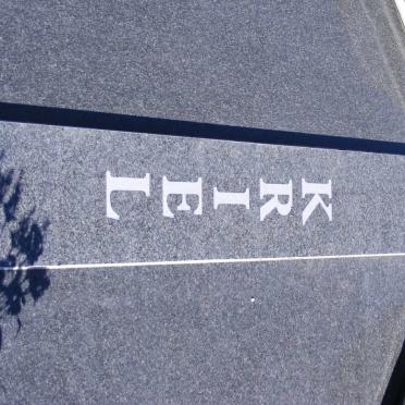 KRIEL Karel Frederik 1931-1997 &amp; Hester Petronella 1935-1987