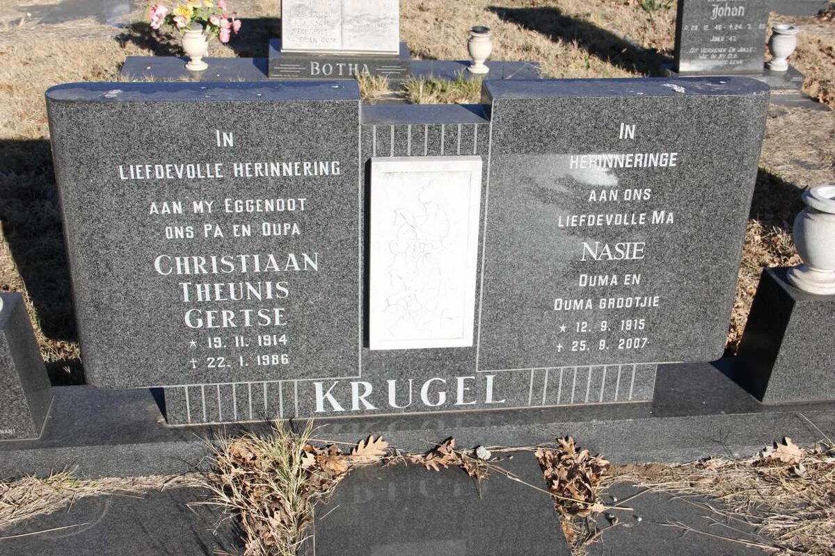 KRUGEL Christiaan Theunis Gertse 1914-1986 &amp; Nasie 1915-2007