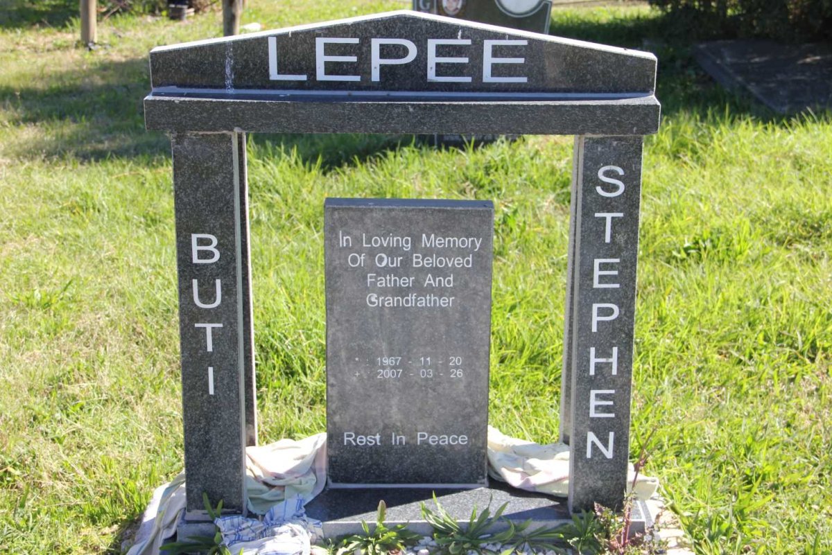 LEPEE Buti Stephen 1967-2007