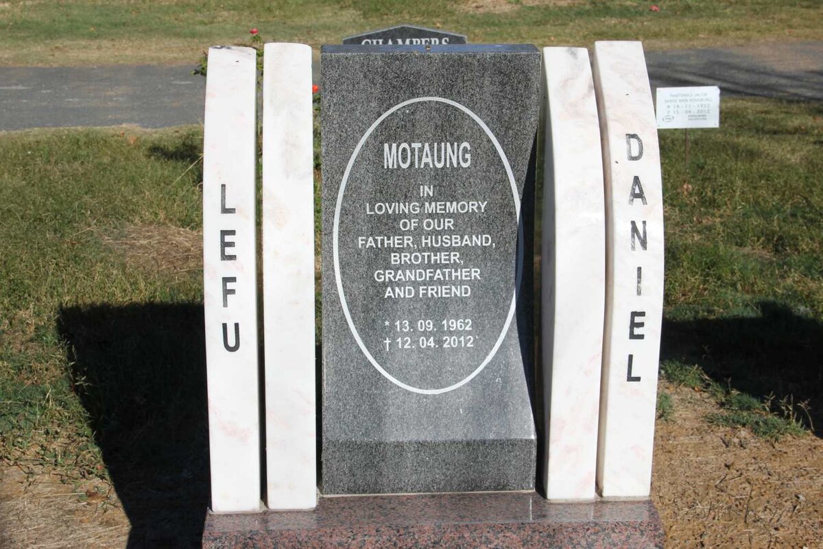 MOTAUNG Lefu Daniel 1962-2012