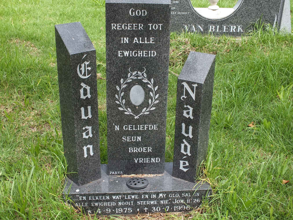 NAUDE Eduan 1975-1996