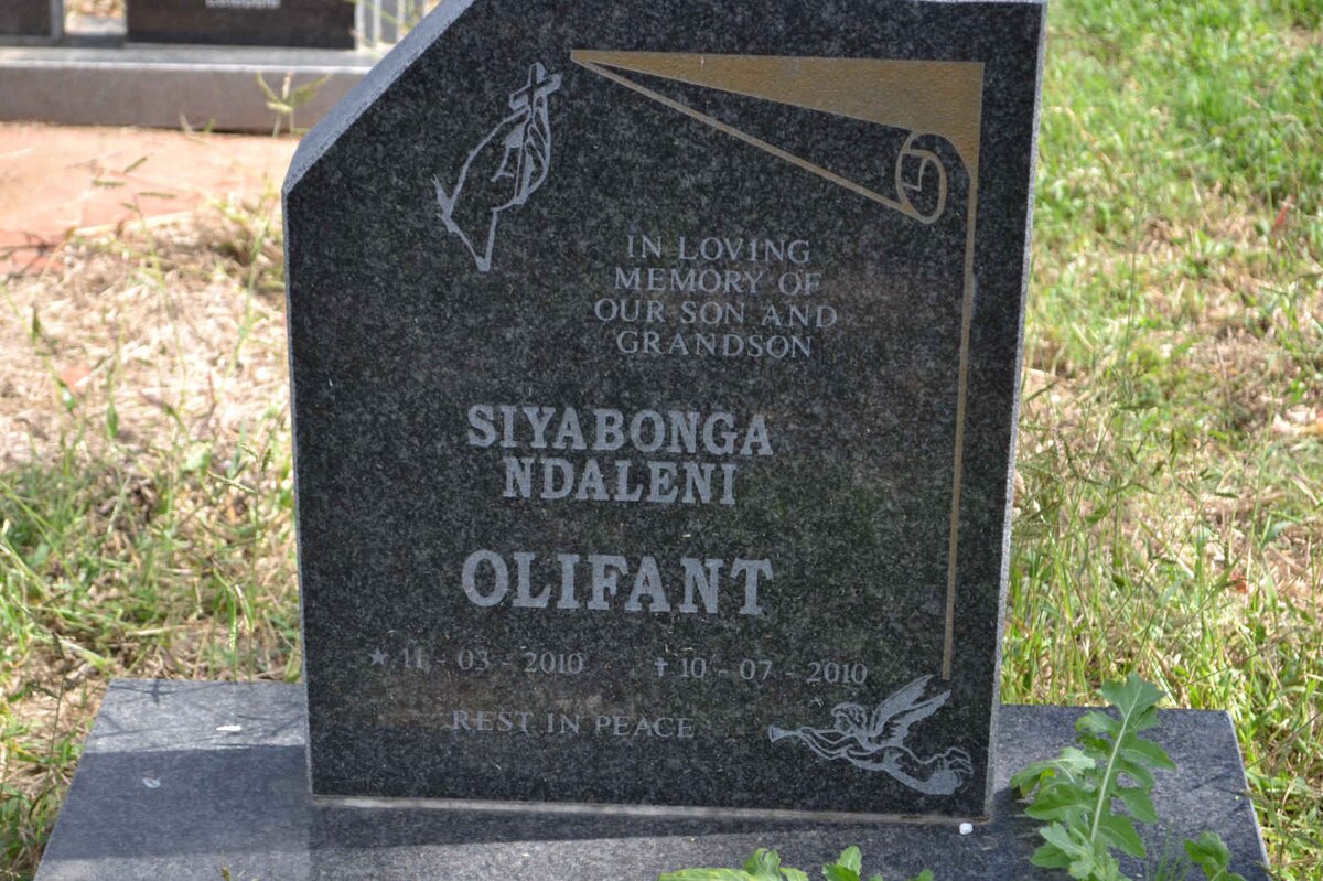 OLIFANT Siyabonga Ndaleni 2010-2010
