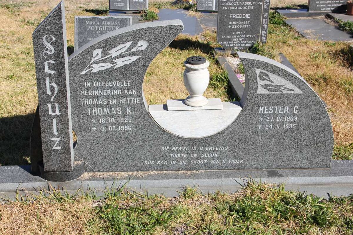 SCHULZ Thomas K. 1920-1996 &amp; Hester G. 1909-1995