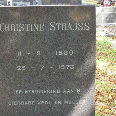 STRAUSS Christine 1930-1973