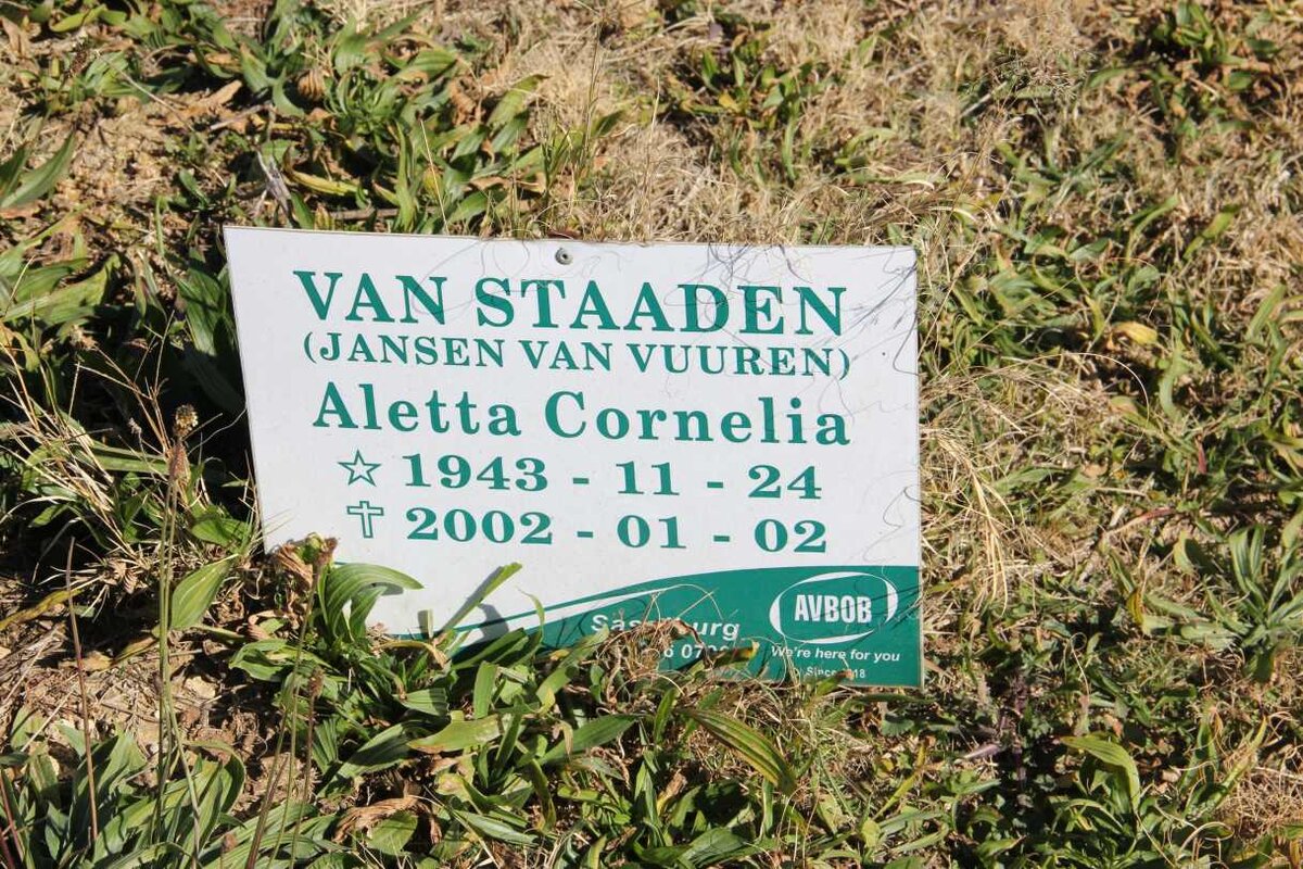 STAADEN Aletta Cornelia, van nee JANSEN VAN VUUREN 1943-2002