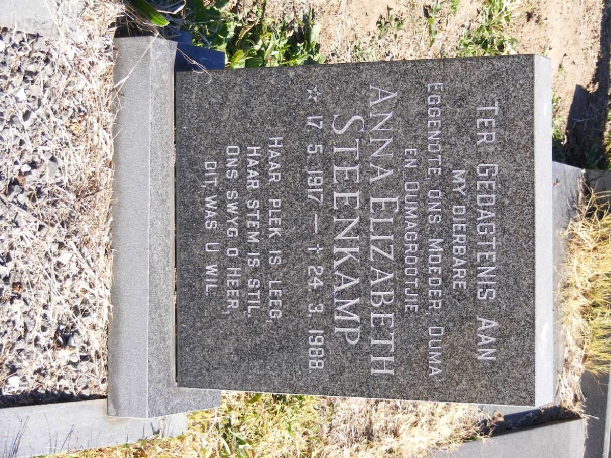STEENKAMP Anna Elizabeth 1917-1988