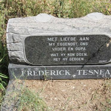 TESNEAR Frederick 1917-1994