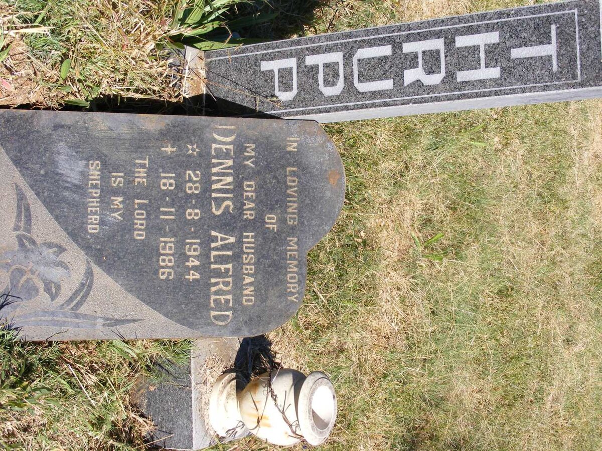 THRUPP Dennis Alfred 1944-1986