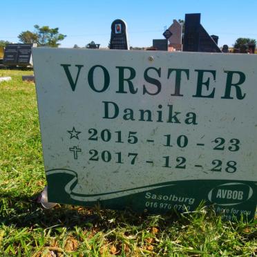 VORSTER Danika 2015-2017