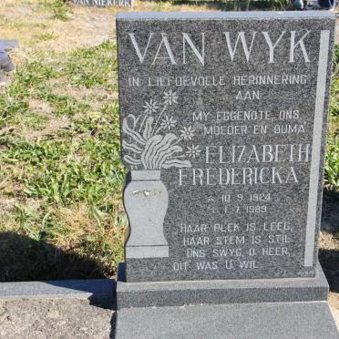 WYK Jacobus Frederick, van 1915-2003 &amp; Elizabeth Fredericka 1924-1989