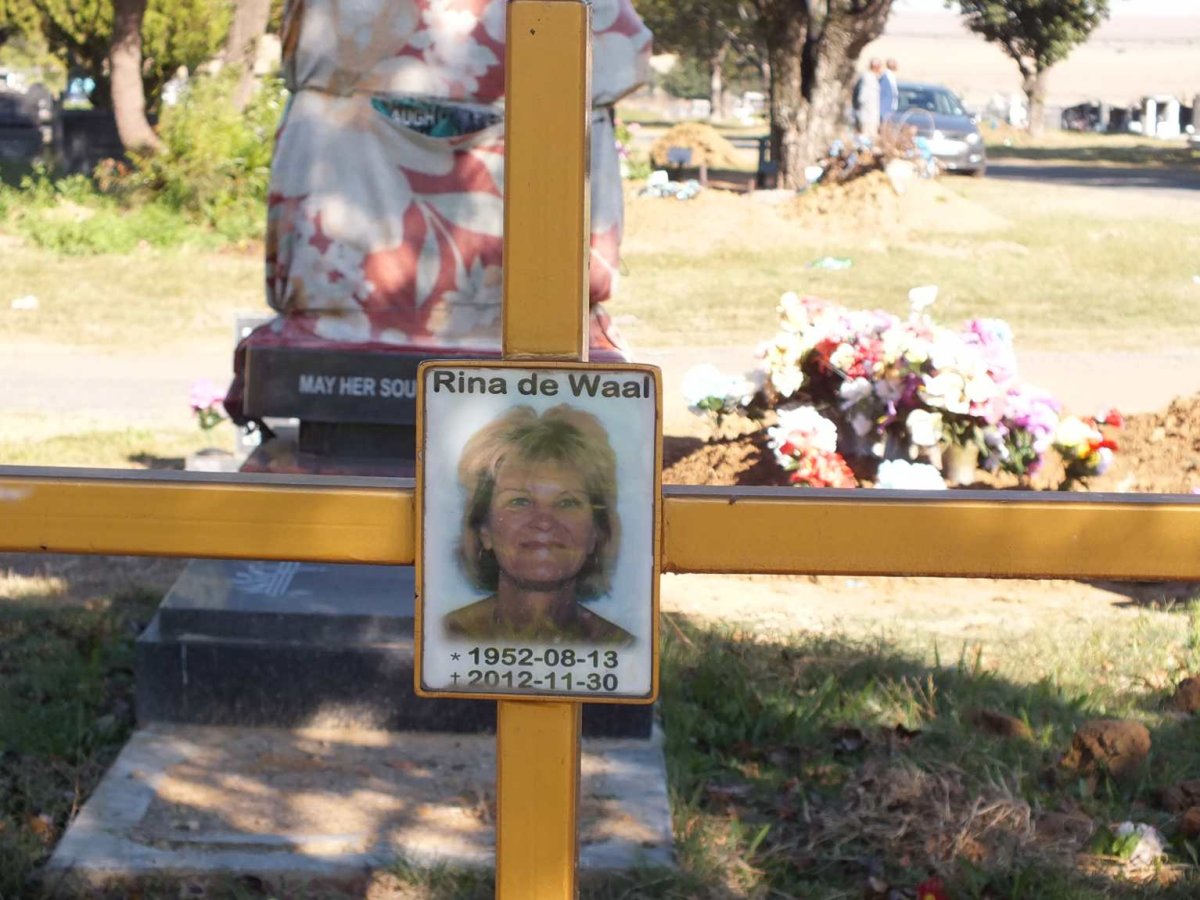 WAAL Rina, de 1952-2012