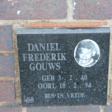 GOUWS Daniel Frederik 1940-1994