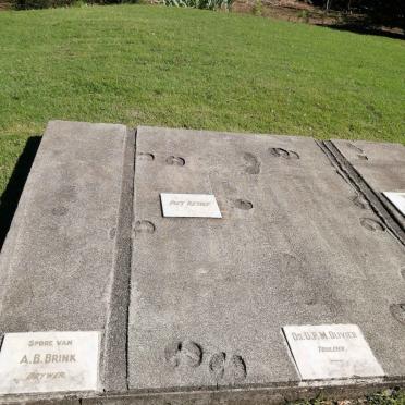 13. Voortrekker Memorial / Gedenksteen