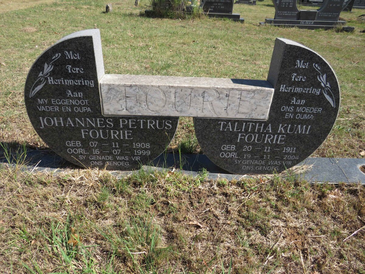 FOURIE Johannes Petrus 1908-1999 &amp; Talitha Kumi 1911-2004