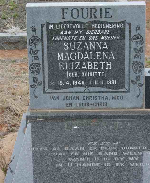 FOURIE Suzanna Magdalena Elizabeth  nee SCHUTTE 1946-1991
