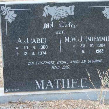 MATHEE A.J. 1900-1974 &amp; M.W.J. 1904-1982