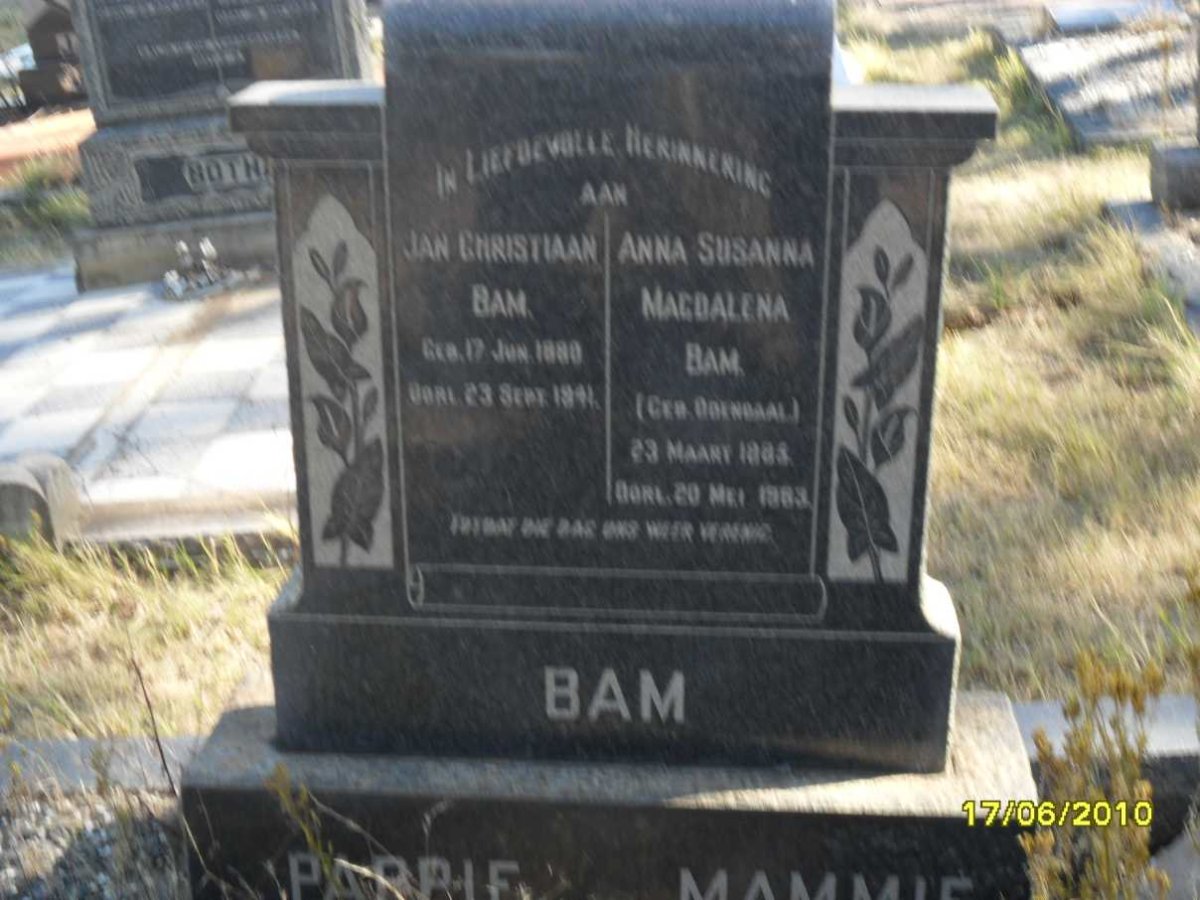 BAM Jan Christiaan 1889-1941 &amp; Anna Susanna Magdalena ODENDAAL 1885-19?3
