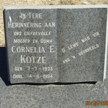 KOTZE Cornelia E. 1925-1994