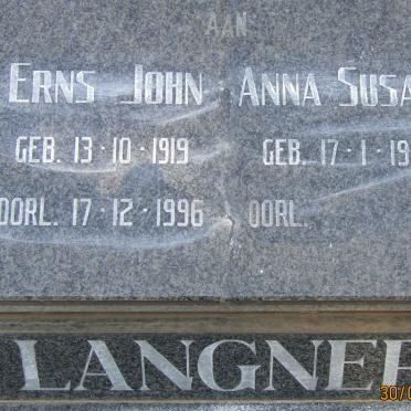 LANGNER Erns John 1919-1996 &amp; Anna Susara 1924-