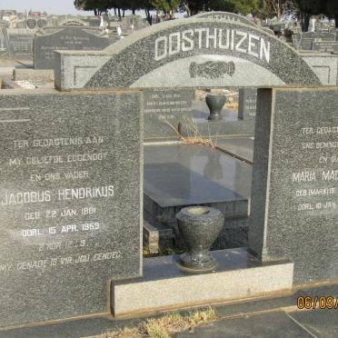 OOSTHUIZEN Jacobus Hendrikus 1881-1959 &amp; Maria Magdalena MARX 1884-1968