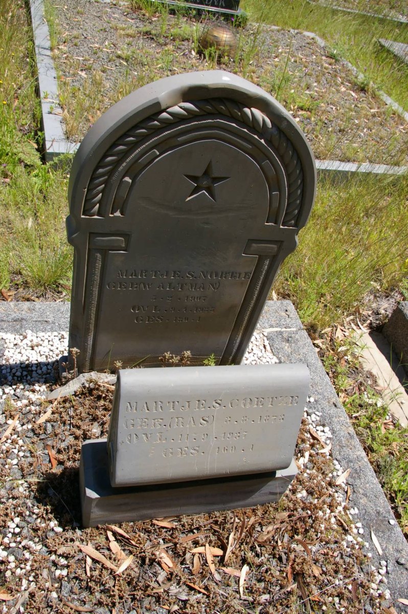 NORTJE Martje S. nee WALTMAN 1907-1935 :: COETZEE Martje S. nee RAS 1873-1937