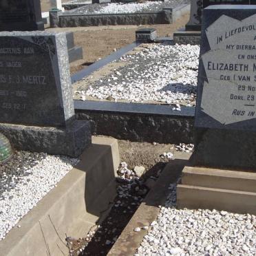 MERTZ Gustavus F.J. 1867-1960 &amp; Elizabeth Maria VAN SCHALKWYK 1875-1941