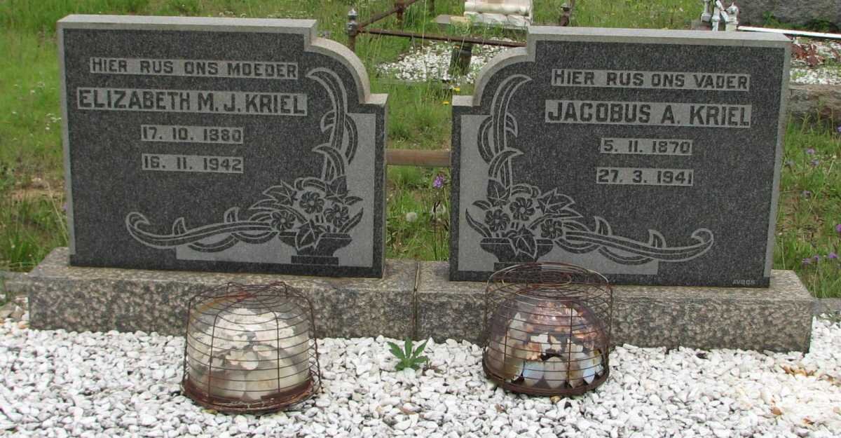 KRIEL Jacobus A. 1870-1941 &amp; Elizabeth M.J. 1880-1942