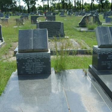 DYK Louis Phillipus Johannes, van &amp; Maria Elizabeth FOURIE 1890-19?6