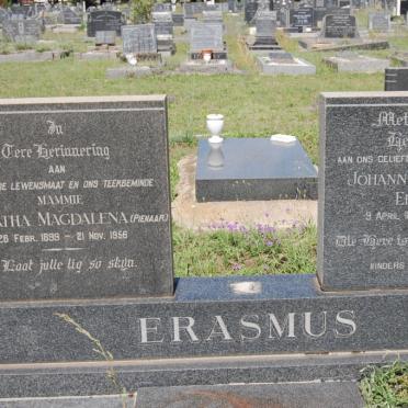ERASMUS Johannes Hermanus 1894-1970 &amp; Albertha Magdalena PIENAAR 1899-1956