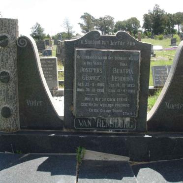 RENSBURG Josephus George, van 1886-1958 &amp; Beatrix Hendrina 1893-1983