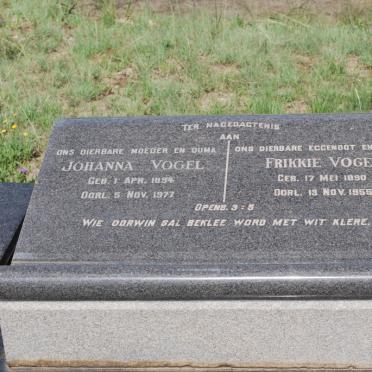 VOGEL Frikkie 1890-1956 &amp; Johanna 1894-1977