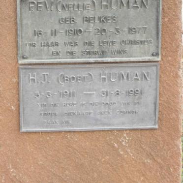 HUMAN H.J. 1911-1991 &amp; P.F.V. BEUKES 1910-1977