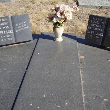 PLESSIS Johannes van Wyk, du 1928-1992 &amp; Elizabeth Susara Catharina 1928-1994