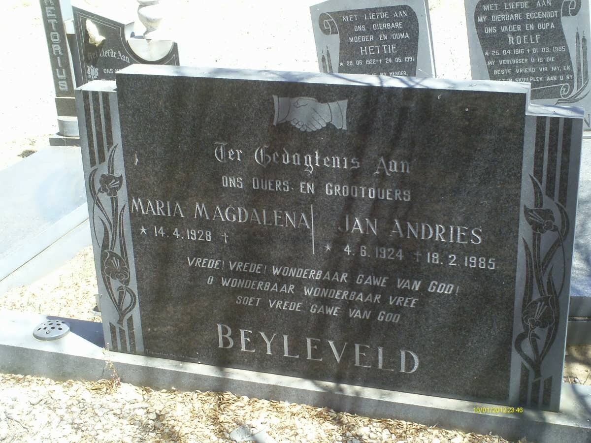 BEYLEVELD Jan Andries 1924-1985 &amp; Maria Magdalena 1928-
