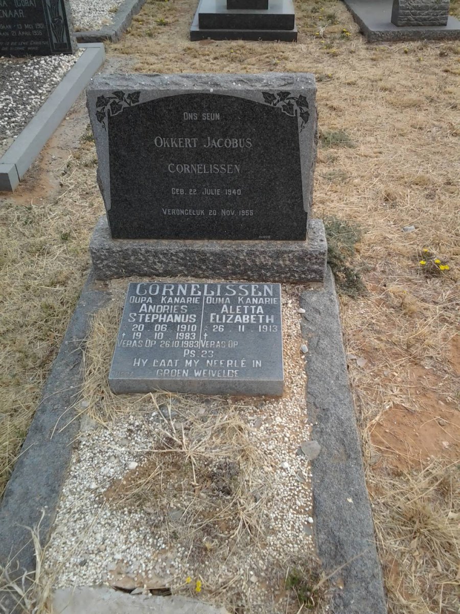 CORNELISSEN Andries Stephanus 1910-1983 &amp; Aletta Elizabeth 1913- :: CORNELISSEN Okkert Jacobus 1940-1955