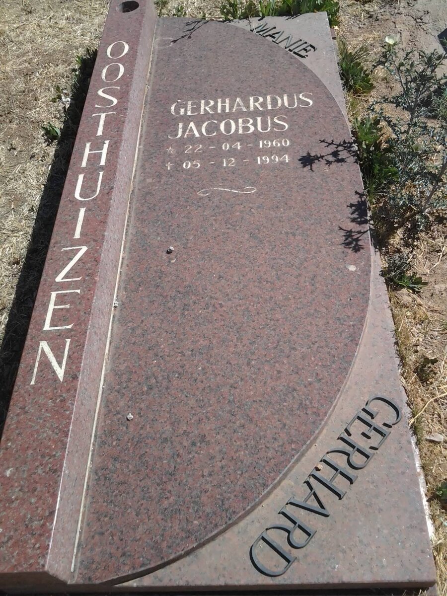 OOSTHUIZEN Gerhardus Jacobus 1960-1994