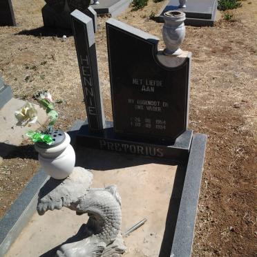 PRETORIUS Hennie 1954-1994