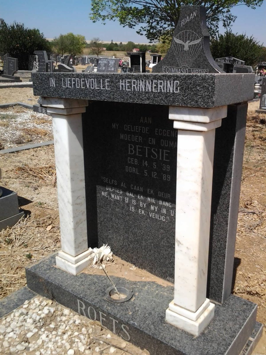 ROETS Betsie 1939-1989