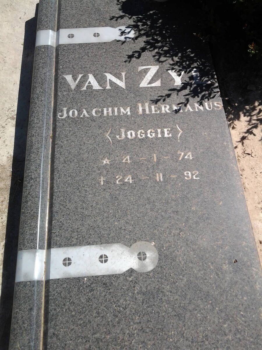 ZYL Joachim Hermanus, van 1974-1992