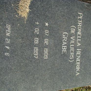 GRABE Petronella Hendrika nee DE VILLIERS 1909-1997